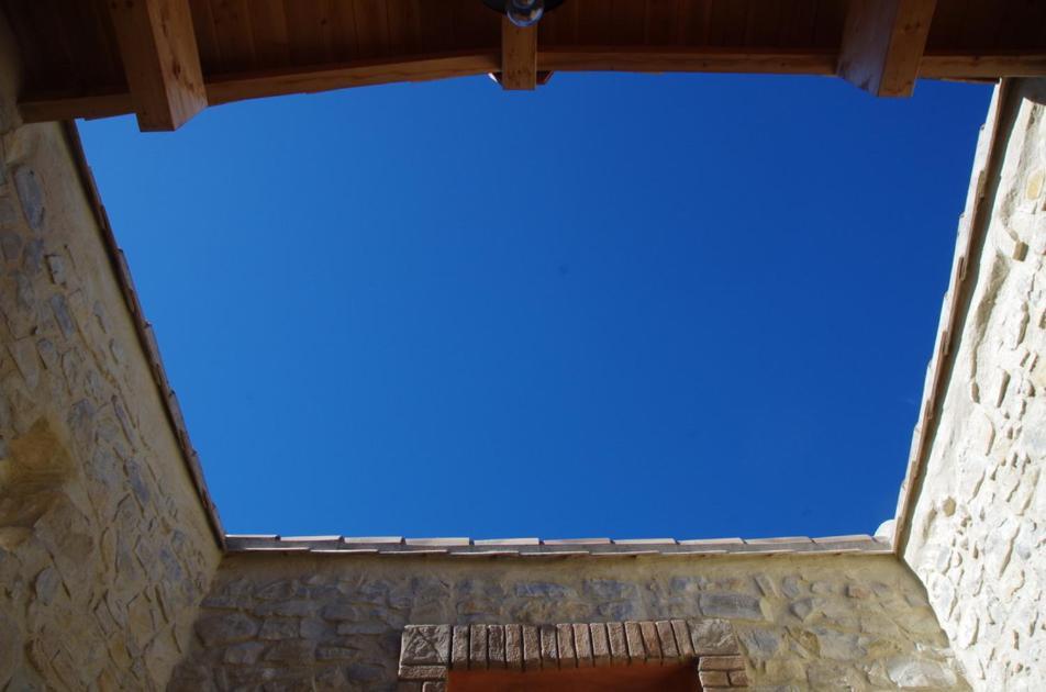 Gites La Tour Le Mas De Crieulon Saint-Jean-de-Crieulon Zewnętrze zdjęcie